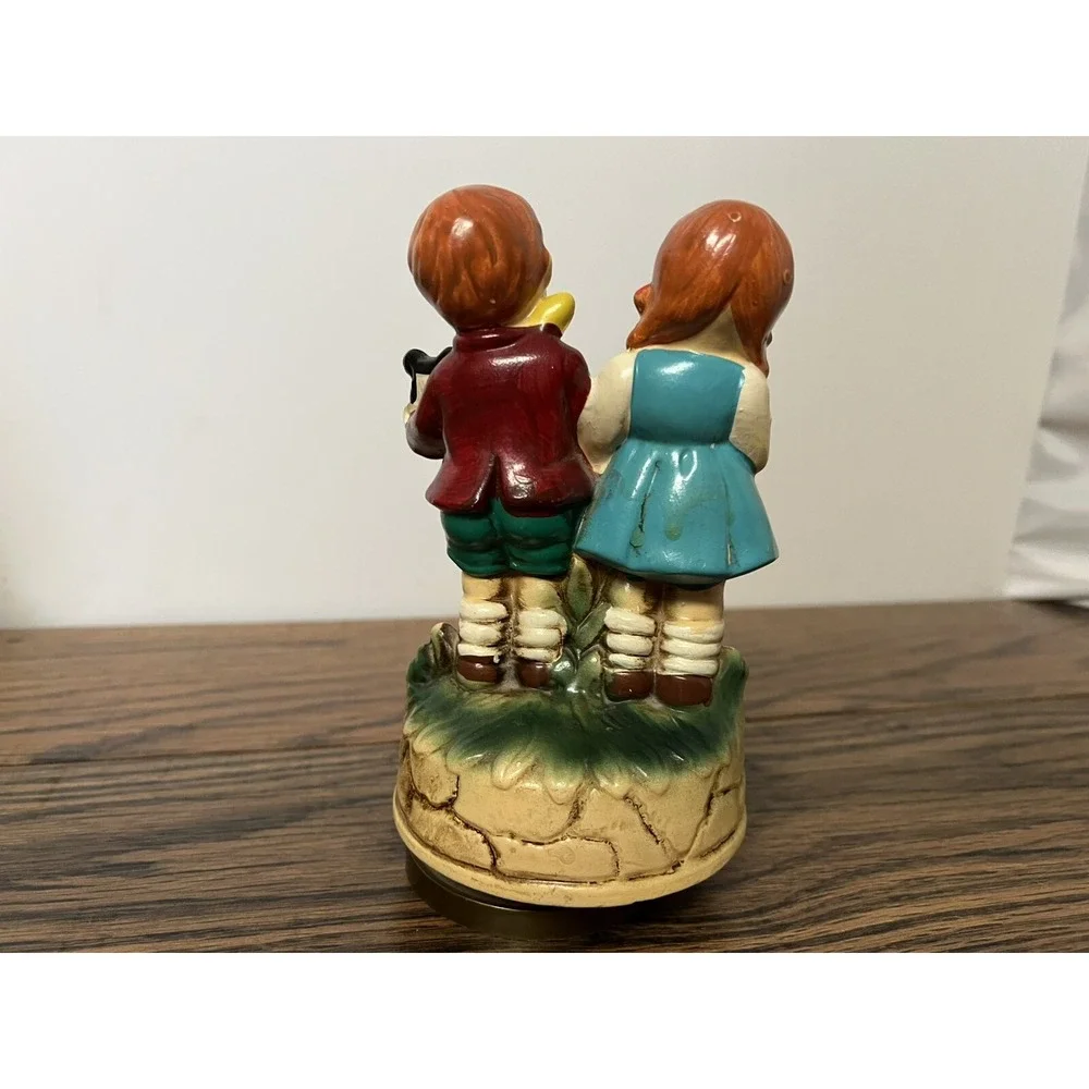 Vintage 1960's Japan Chalkware/Ceramic Rotating Music Box 